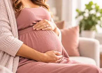 Expectant mother receiving personalized pregnancy care
